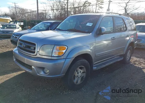 2004 Toyota Sequoia Sr5 V8 z USA, uszkodzony, nr VIN 5TDBT44A44S205477